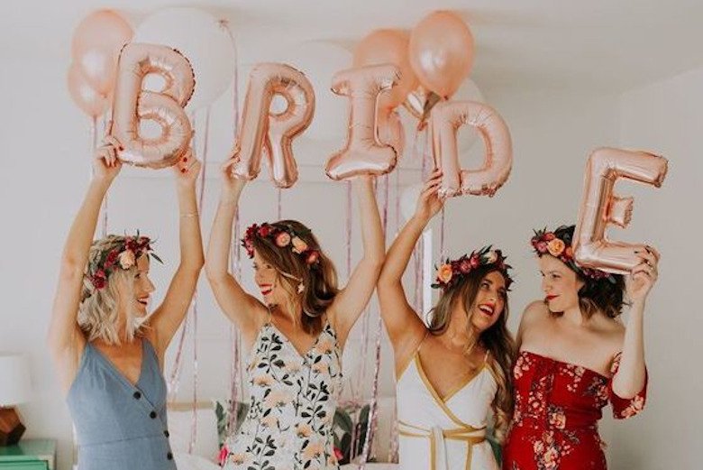 Wieczór panieński w domu może być naprawdę szampański