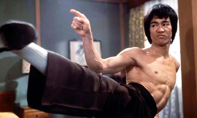 "Klątwa Hollywood" miała dosięgnąć także Bruce'a Lee oraz jego syna Brandona Lee.