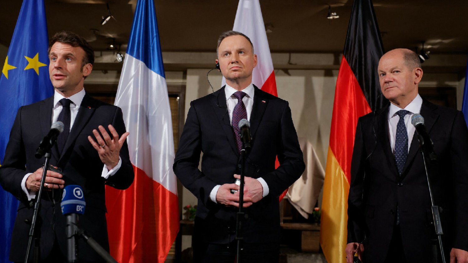 Andrzej Duda spotkał się z Olafem Scholzem i Emmanuelem Macronem.