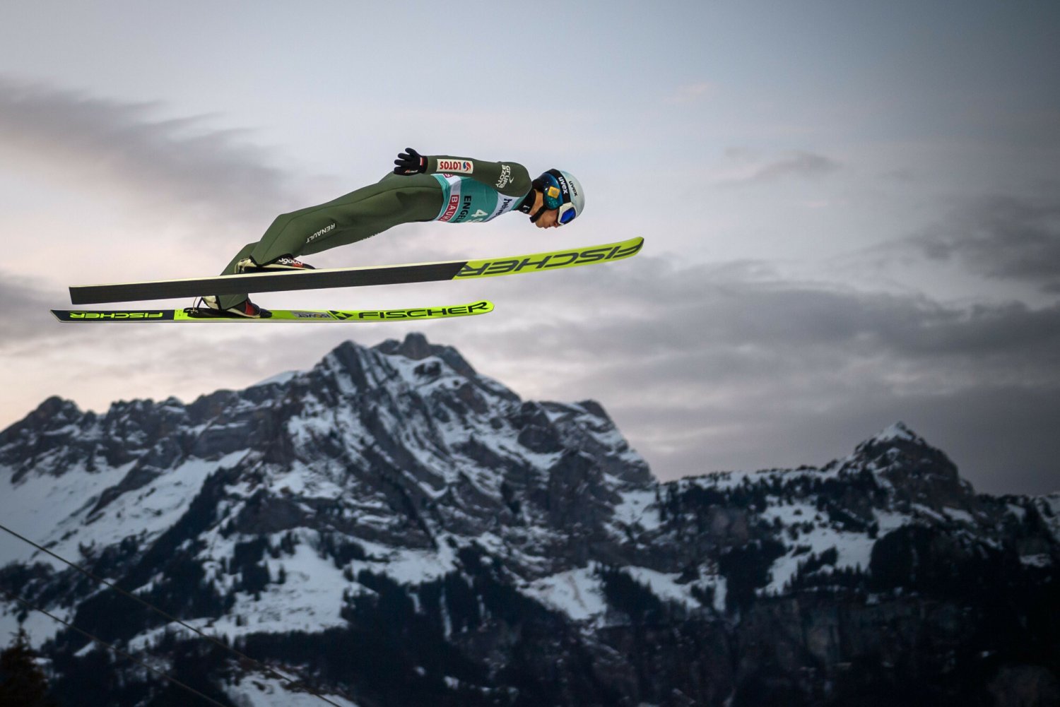Kamil Stoch to tradycyjnie nasz największy faworyt w sezonie skoków narciarskich. Ale za sobą ma mocna drużynę