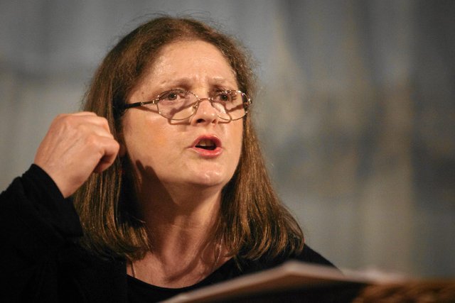 Krystyna Pawłowicz apeluje do prezesa IPN, aby zbadał akta w bibliotece uczelni w Pułtusku.