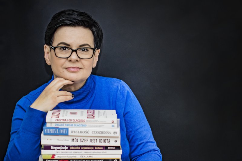 Zdaniem Reni Skoczek praca w polu nie jest ujmą dla nauczyciela. Problemem jest aroganckie podejście do nauczycieli.