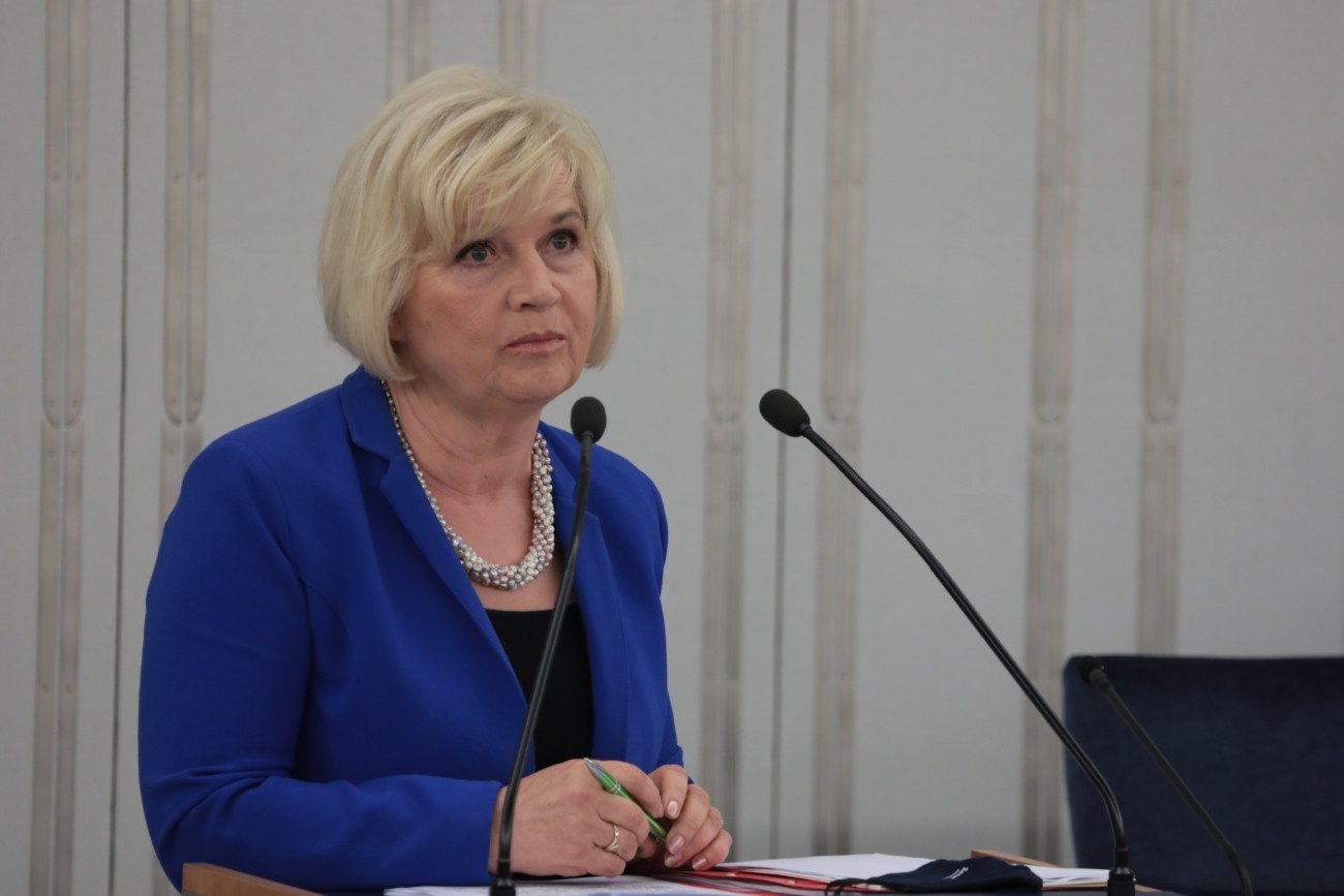 Nie wszyscy członkowie klubu PiS poparli w Senacie kandydaturę Lidii Staroń na RPO.