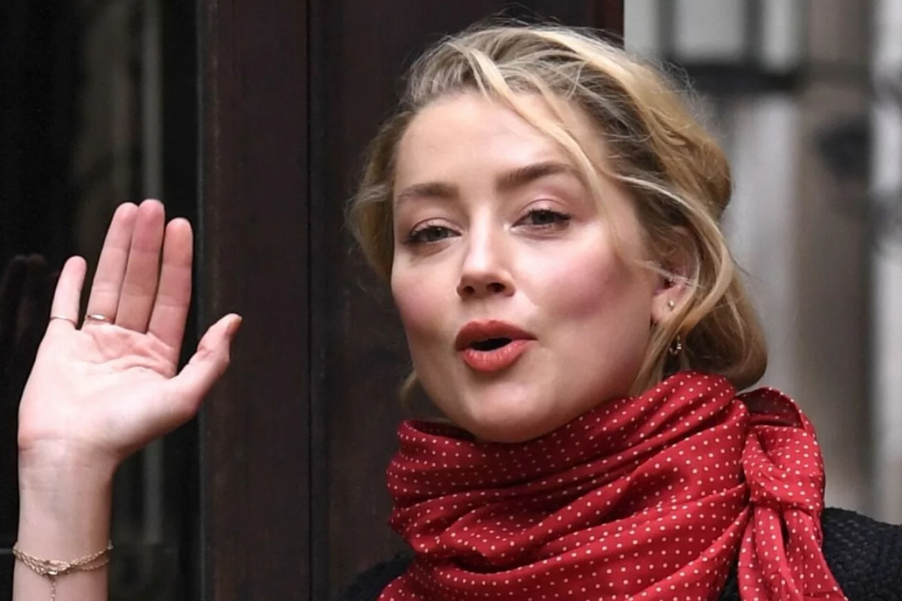 Amber Heard ciepło wypowiedziała się o Johnnym Deppie.