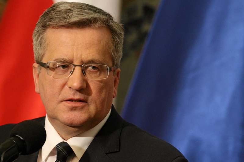 Prezydent Komorowski w programie "Tomasz Lis na żywo"wyraźnie odciął się od rządowej polityki w sprawie OFE.