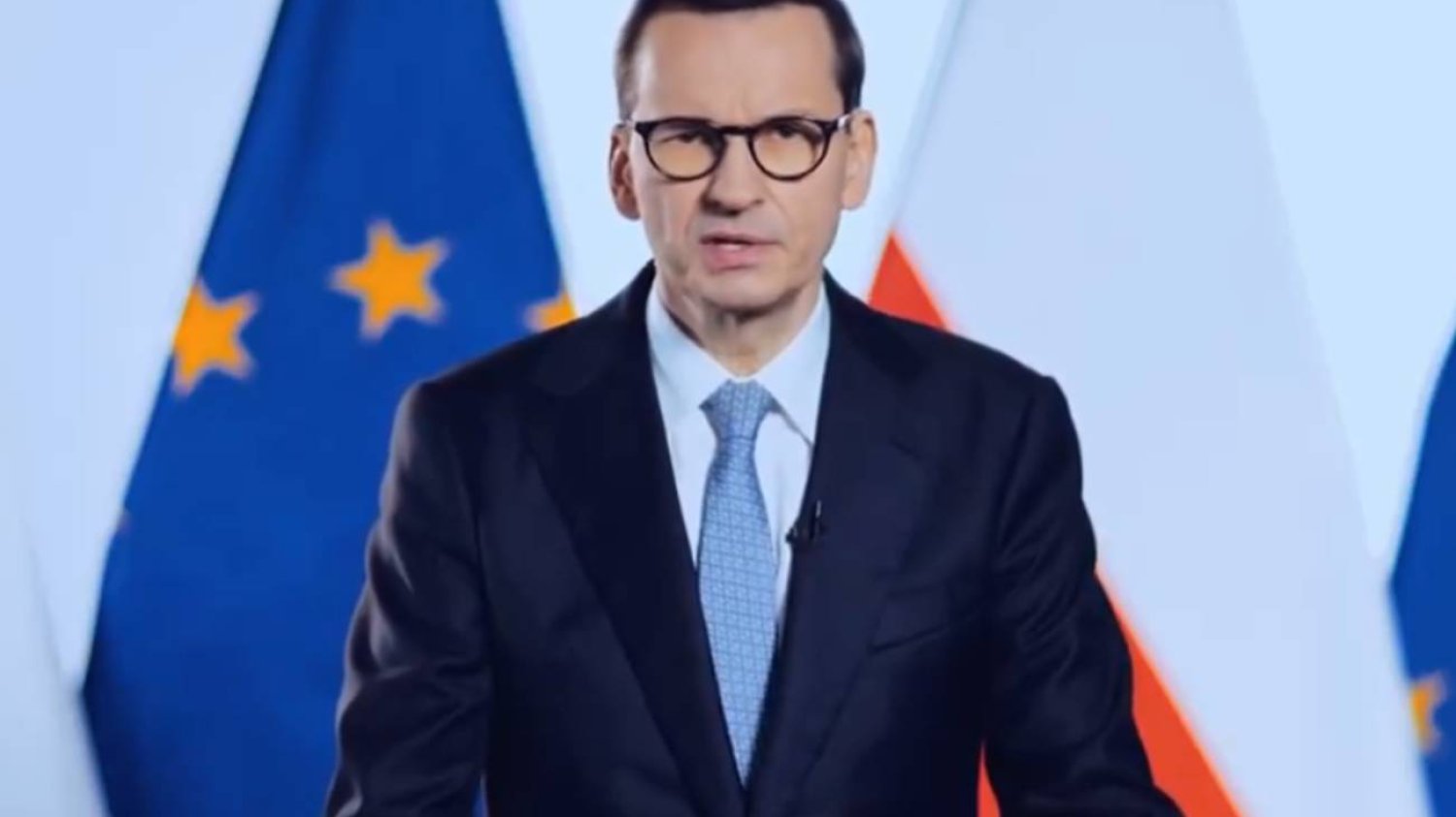 Mateusz Morawiecki po angielsku donosi na działania Tuska.