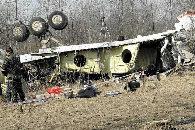 Śledztwo ws. organizacji lotów do Smoleńska zostanie wznowione