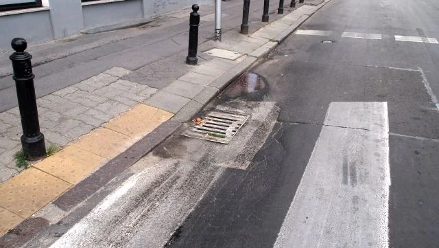 Plac trzech Krzyży, Warszawa