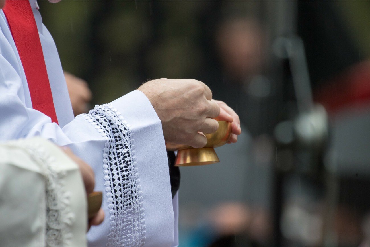 Ksiądz z Gostynia został nagle zawieszony przez kurię