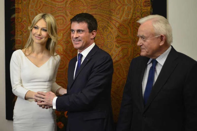 Magdalena Ogórek spotkała się z premierem Francji Manuelem Vallsem.