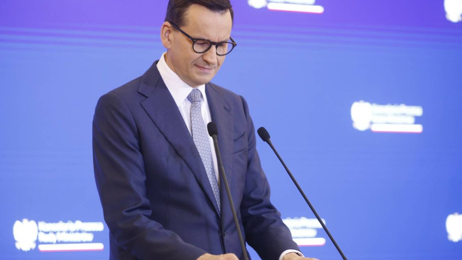 Premier ujawnił dług Polski? Nerwowa konferencja próbą ratowania posady