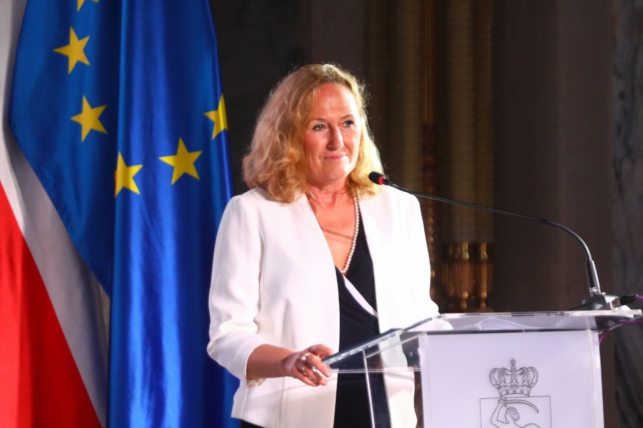 Ewa Malinowska-Grupińska jest przewodniczącą Rady Miasta st. Warszawy.