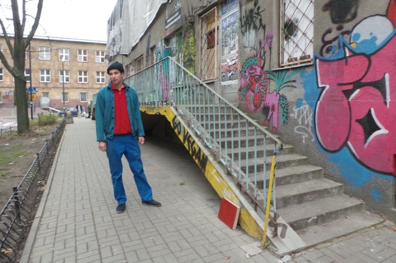 Squatersi to banda cwaniaków, którzy żyją cudzym kosztem? "Kredyt mieszkaniowy pozwala żyć dwie godziny dziennie"