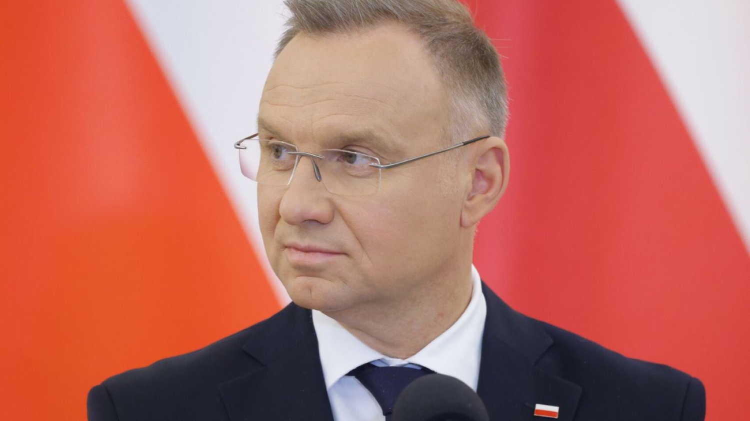 Polacy ocenili pracę prezydenta Dudy i parlamentu. Tak źle nie było od dawna. Nowy sondaż CBOS. Polacy ocenili pracę prezydenta Andrzeja Dudy i parlamentu.