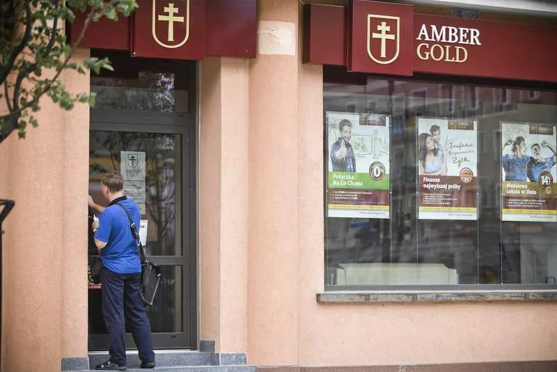 KNF znalazła wiele uchybień w działalności niektórych parabanków