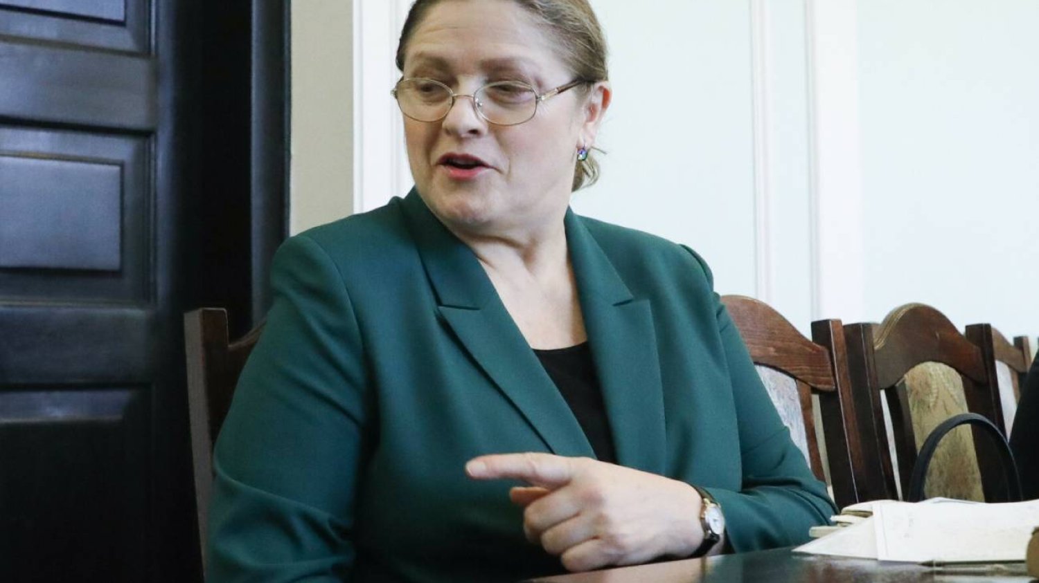 Krystyna Pawłowicz pisze o odciętej głowie na tacy. "Ruda Salome"