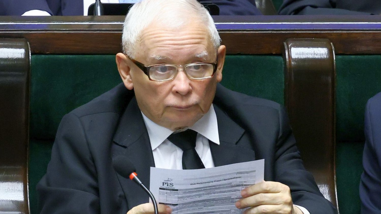Jarosław Kaczyński przypadkiem postawił swoją partię w stan wrzenia
