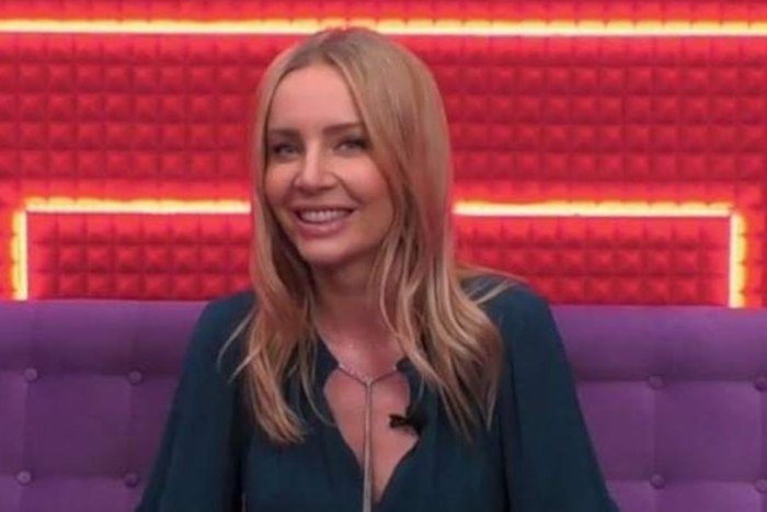 Jako pierwsza głos Wielkiego Brata poznała prowadząca Agnieszka Woźniak-Starak