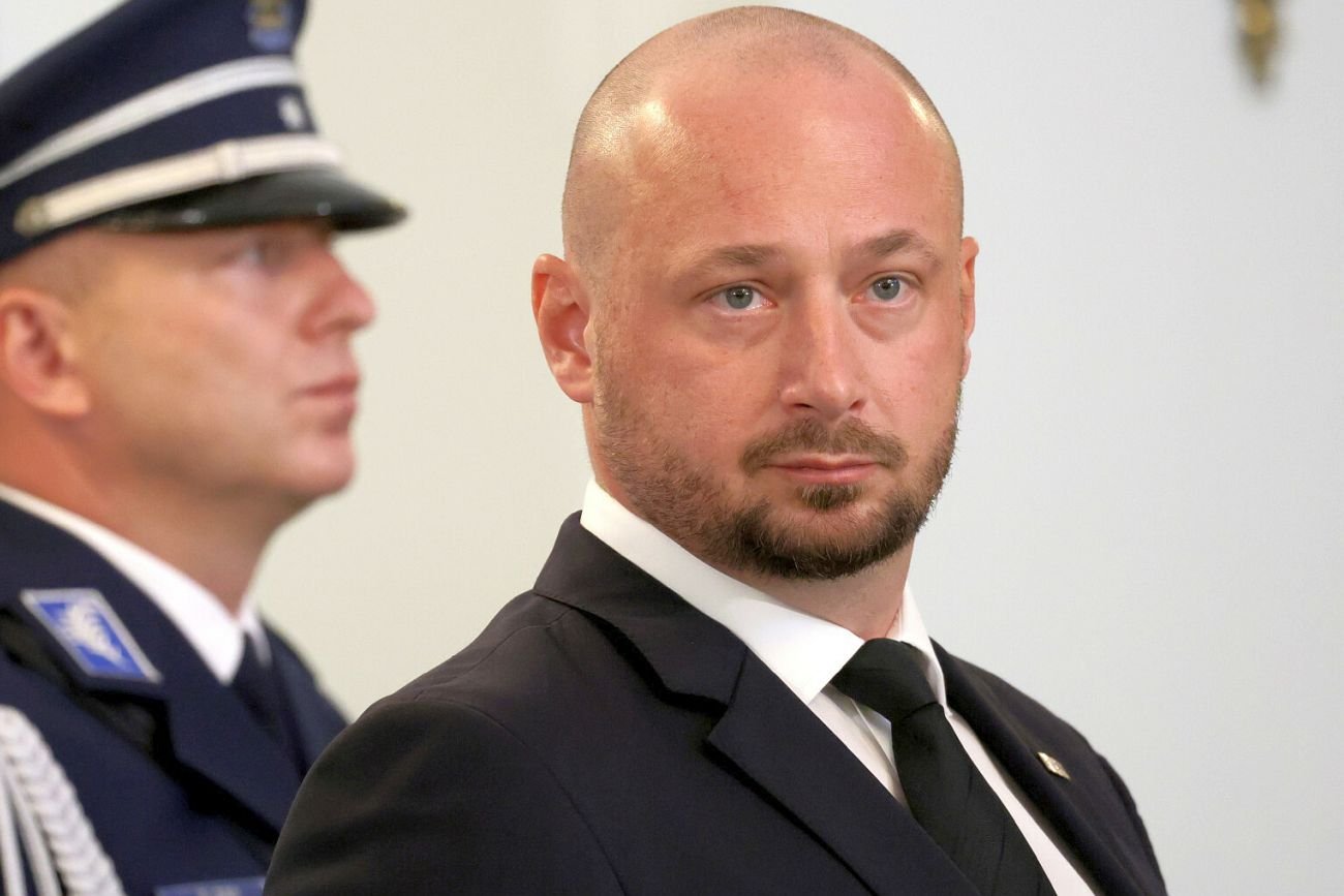 Jacek Siewiera zamierza ponoć zrezygnować z kierowania Biurem Bezpieczeństwa Narodowego Jacek Siewiera zamierza ponoć zrezygnować z kierowania Biurem Bezpieczeństwa Narodowego