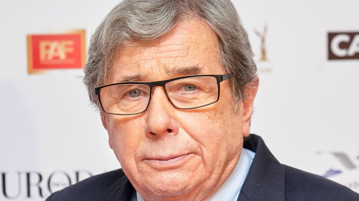 Janusz Gajos pożegnał się z teatrem. Zrobił to na prośbę ukochanej osoby.