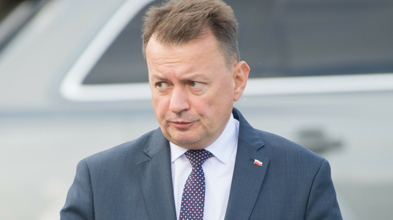 Błaszczak z doniesieniem do prokuratury. Chodzi o pocisk pod Bydgoszczą Błaszczak z doniesieniem do prokuratury. Chodzi o pocisk pod Bydgoszczą