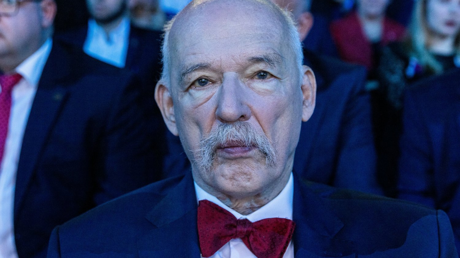 Janusz Korwin-Mikke usłyszał zarzuty. Grozi mu więzienie