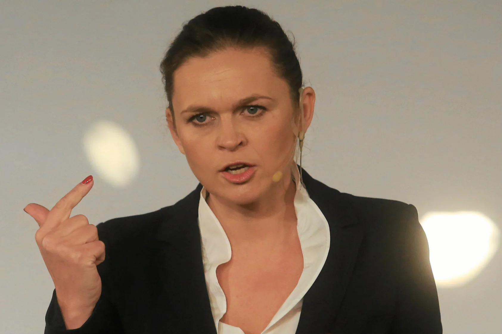 Barbara Nowacka skrytykowała kandydata PiS w wyborach samorządowych Patryka Jakiego.