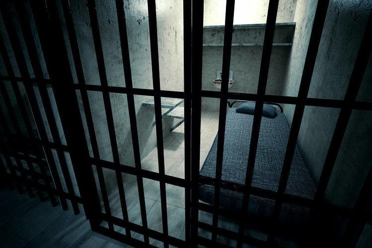 "Rzeczpospolita" o ułaskawionym pedofilu: nigdy nie okazał skruchy.