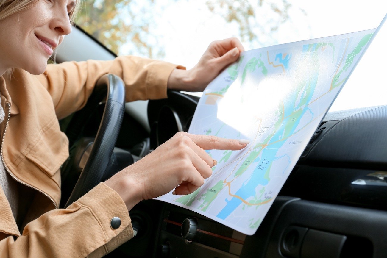 Przed wyjazdem autem za granicę musisz pamiętać o kilku ważnych zasadach.