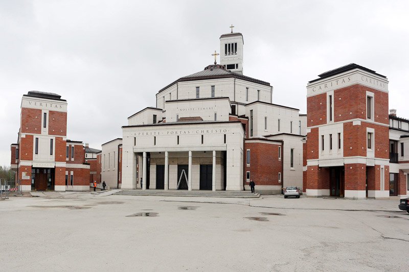 Krakowskie Centrum Jana Pawła II "Nie lękajcie się" kupi warte ponad 3 mln zł działki w Łagiewnikach za jedyne 68 tys. zł.