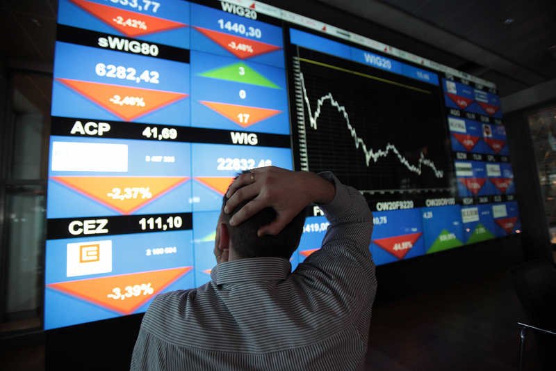 Spadki na Giełdzie Papierów Wartościowych w Warszawie