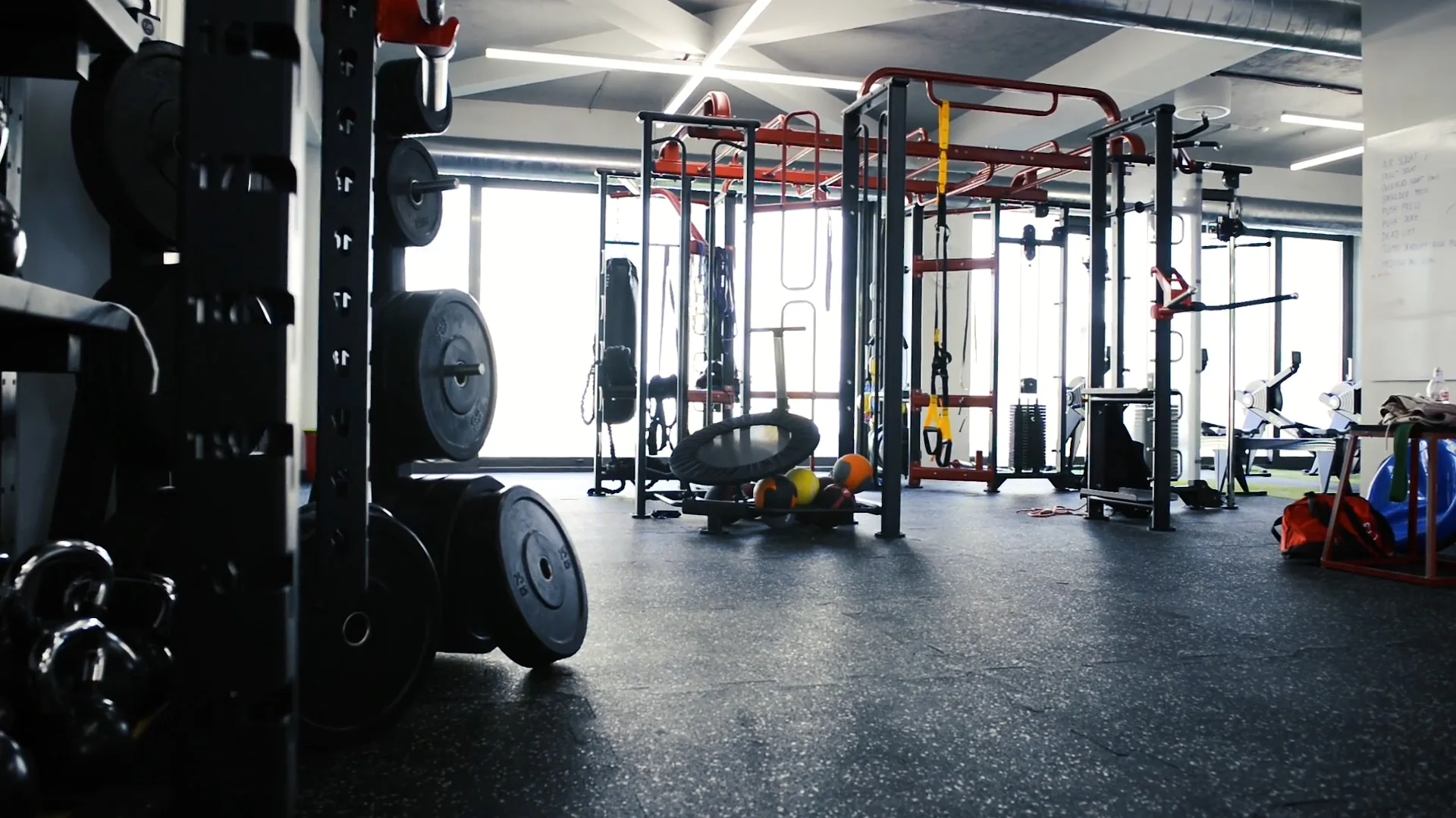 Branża fitness w wyniku lockdownu straciła już blisko 4 mld złotych.