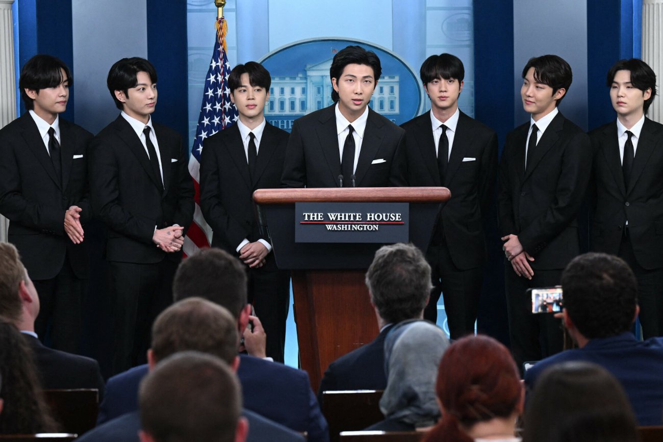 Członkowie boysbandu BTS będą musieli odbyć służbę wojskową.