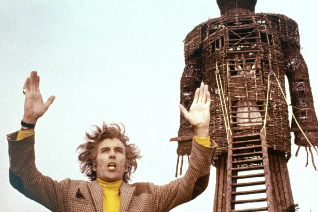 10 najlepszych horrorów z akcją w lesie.