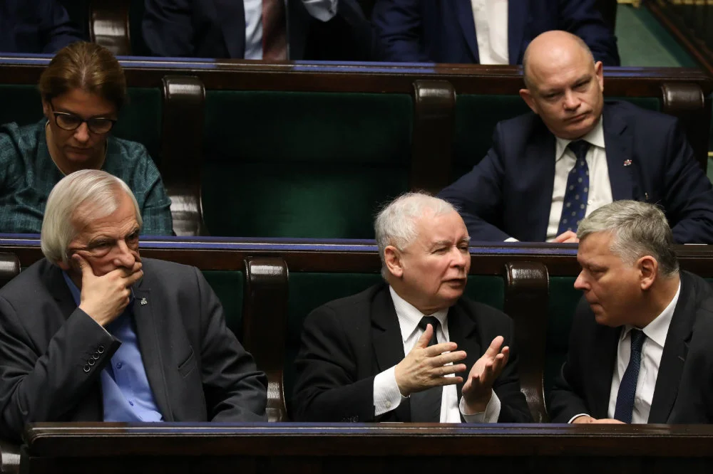 Najnowszy sondaż dla Radia Zet przed wyborami do Parlamentu Europejskiego nie może cieszyć PiS.
