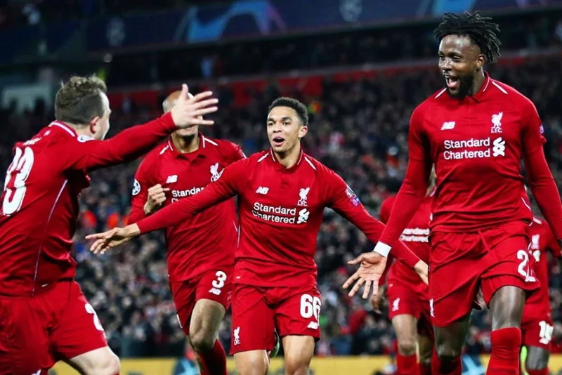 Zawodnicy Liverpoolu dokonali niemożliwego i pokonali Barcelonę 4:0.