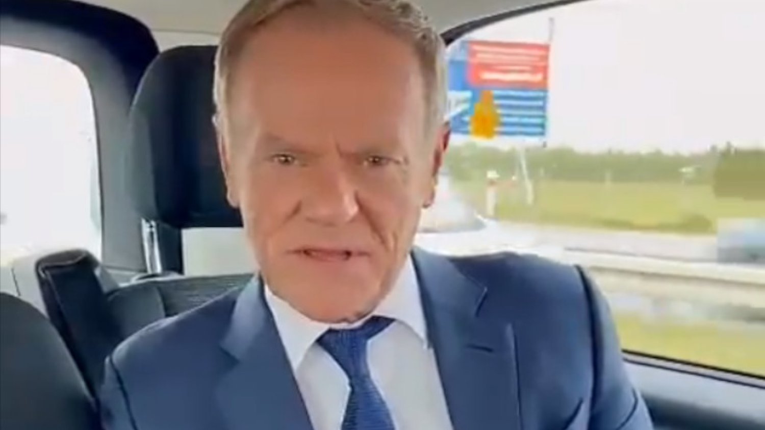 W sieci burza po nagraniu Tuska. Internauci wytknęli mu łamanie przepisów