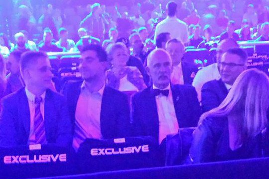 Janusz KORWIN-Mikke i Przemysław Wipler gościli na Gali KSW30 w Poznaniu