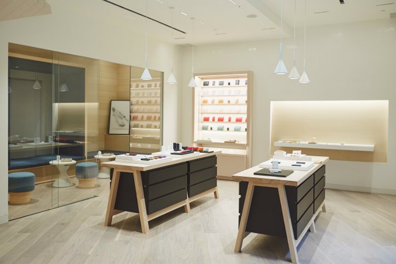 W Galerii Krakowskiej można kupić podgrzewacze tytoniu oraz dowiedzieć się, czym różnią się od tradycyjnych papierosów