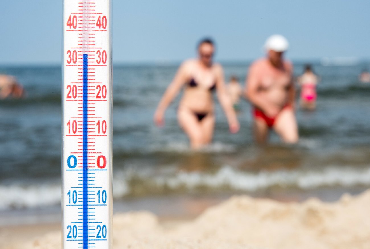 Pogoda na wakacje. Nadciągają burze i kolejne fale upałów.