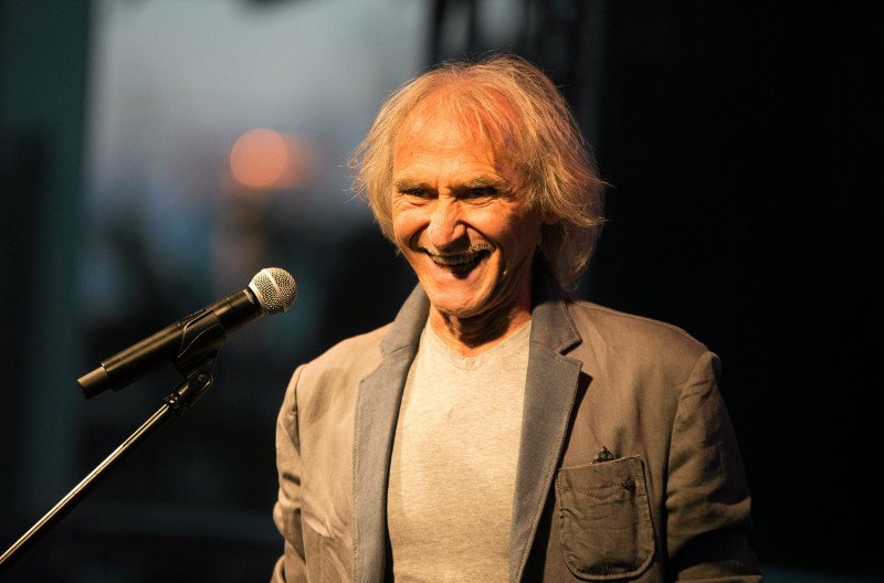 Jerzy Kryszak podczas "Wieczoru z Kabaretem" w Bydgoszczy