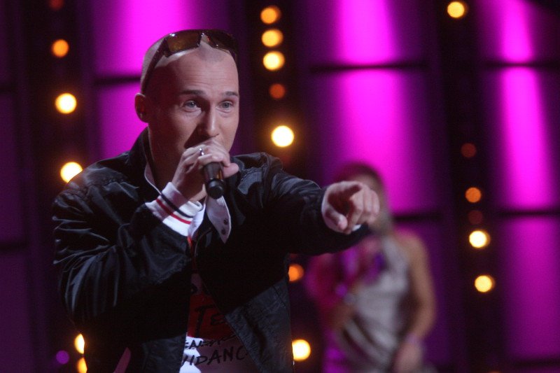 Mezo, czyli Jacek Mejer, będzie jedną z gwiazd, która wystąpi podczas pikniku KPRM z okazji 100-lecia odzyskania niepodległości.