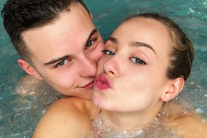 Para gra razem w serialu "Rodzinka.pl"