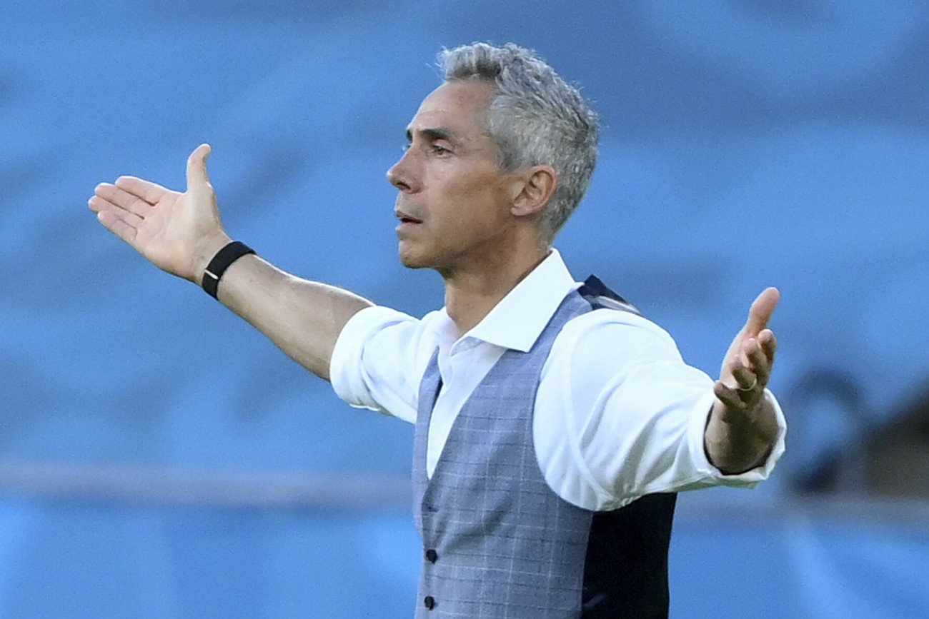 Paulo Sousa ponownie może przebierać w ofertach. Jego nazwisko pojawia się przy kilku całkiem niezłych wakatach.