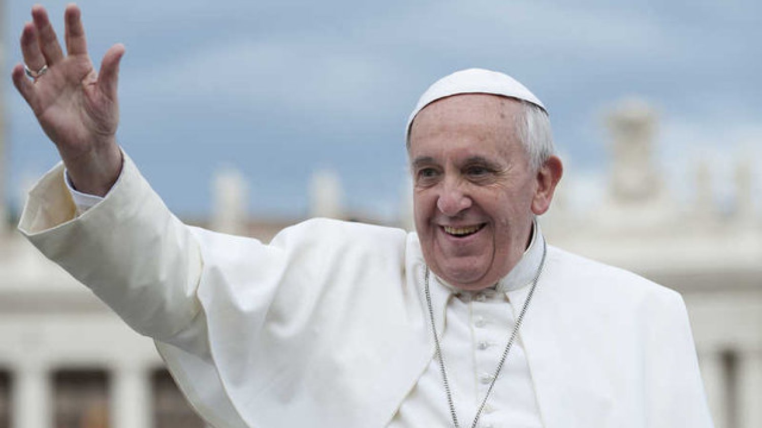 Na mszę odprawianą przez papieża w bazylice Świętego Piotra przyszły tłumy wiernych.