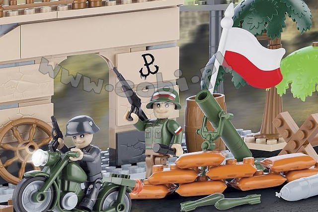 Firma Cobi przekonuje, że klockami z serii "Powstanie Warszawskie" mogą się bawić dzieci mające co najmniej 5 lat