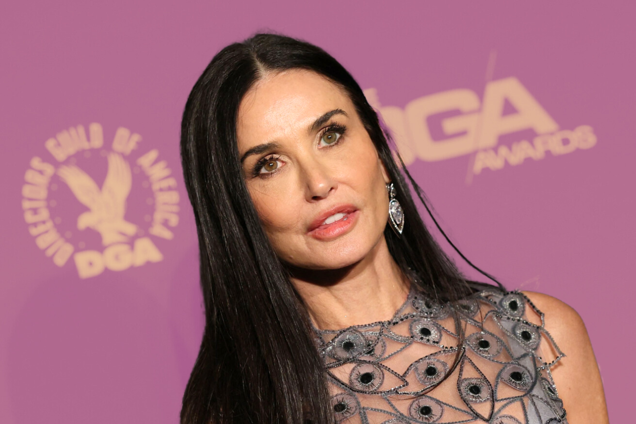 Demi Moore kiedyś i dziś. Jak się zmieniała? Demi Moore w 2025 roku