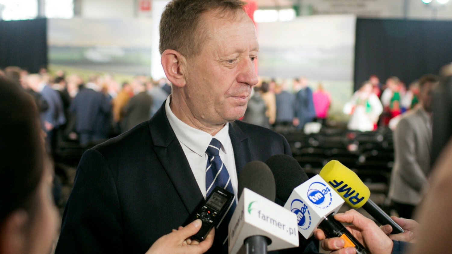Minister rolnictwa Robert Telus.