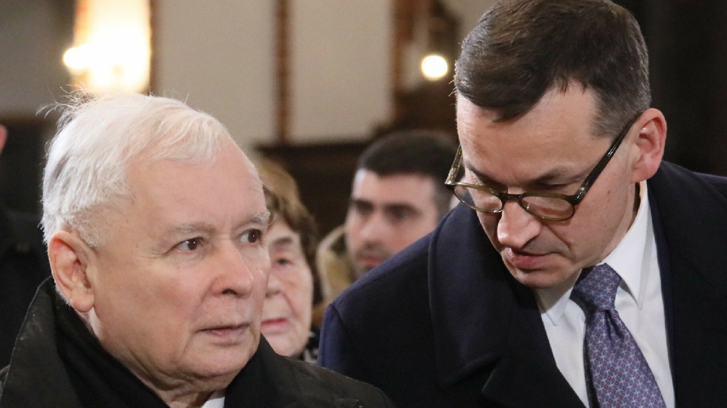 Jarosław Kaczyński postanowił o losie Mateusza Morawieckiego. Elżbieta Witek i Jacek Sasin dostali jasny sygnał.