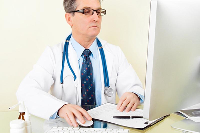 [url=http://shutr.bz/17knze1]Lekarze[/url] powinni leczyć biorąc pod uwagę wiedzę o pacjencie zdobytą dzięki Facebookowi, czy Twitterowi?